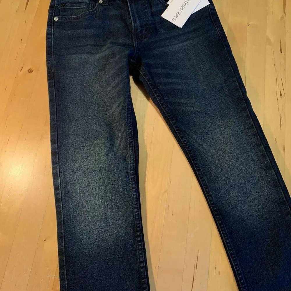 NWT Calvin Klein Skinny Jeans Size 10